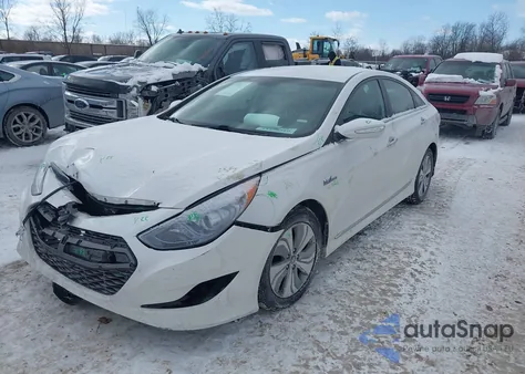 2015 Hyundai Sonata Hybrid Limited из США, поврежденный, VIN KMHEC4A44FA120775